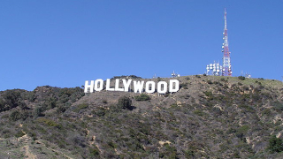 Illustration for article titled Landmark Win: L.A. Is Finally Restoring The Hollywood Sign To Its Original Sentence!